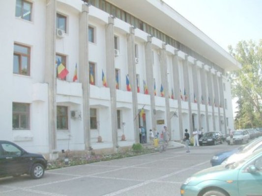 Un nou negociator pentru spațiile cluburilor pentru pensionari